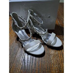 New 7 Huibaogong Ivory Low Block Chunky High Heel Special Occasion Dress Shoes